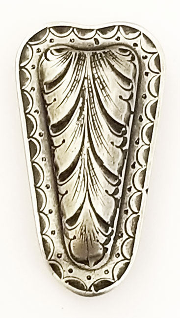 023021 Ear Plate C