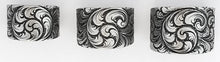 Load image into Gallery viewer, 031221- Bold Loops